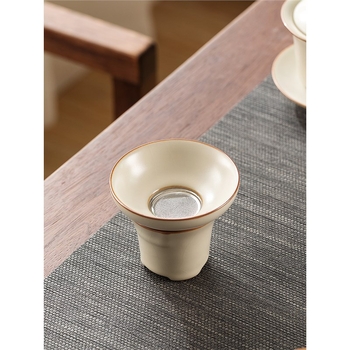 Set ceramic de ceai cu filtru din ceramică, sită și separare a apei — toate într-un singur aparat