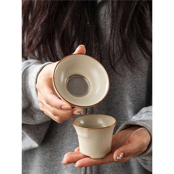 Set ceramic de ceai cu filtru din ceramică, sită și separare a apei — toate într-un singur aparat