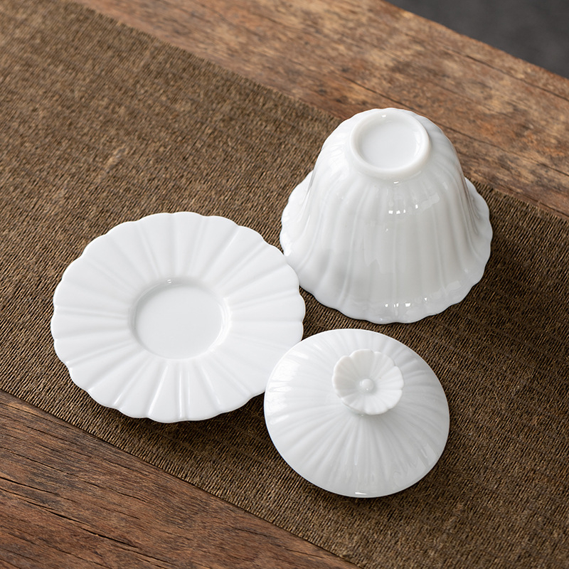 Set de ceai din porțelan alb, cu pereți subțiri și capac, cești cu glazură în trei culori și motif de petale de lotus, finisaj Jade alb pentru uz casnic modern