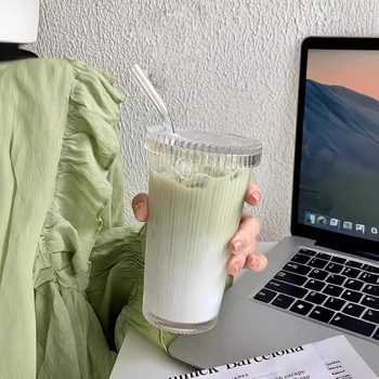 Pahar din sticlă cu capac și pai, în stil Ins, cu dungi verticale, pentru uz casnic, ceai, cafea și suc