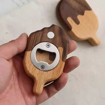 Deschizător de sticle personalizat și magnet pentru frigider – lemn de bambus, decor cu motiv de înghețată