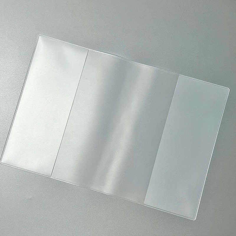 Husă transparentă din PVC pentru notebook A6, format îngust