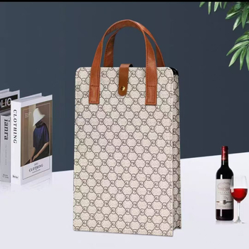 Geantă pentru vin, pachet cu două, cu mâner, design minimalist, carouri negru-roșii