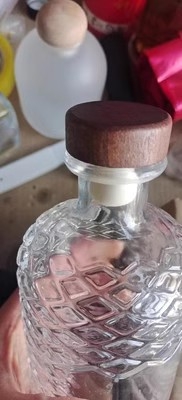 Staklena boca za vino s dijamantnim uzorkom, prazna boca za kućno voćno vino, prozirna, zatvorena kapom
