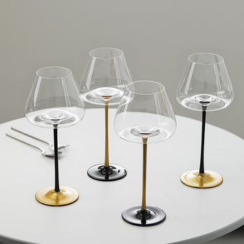 Pahar de vin roșu negru-auriu, cu finisaj gradient transparent, fund concav, vopsire cu pulverizare, picior înalt