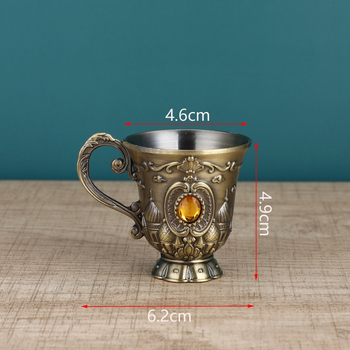 Pahar de lichior în stil european vintage, un singur pahar, decor metalic retro