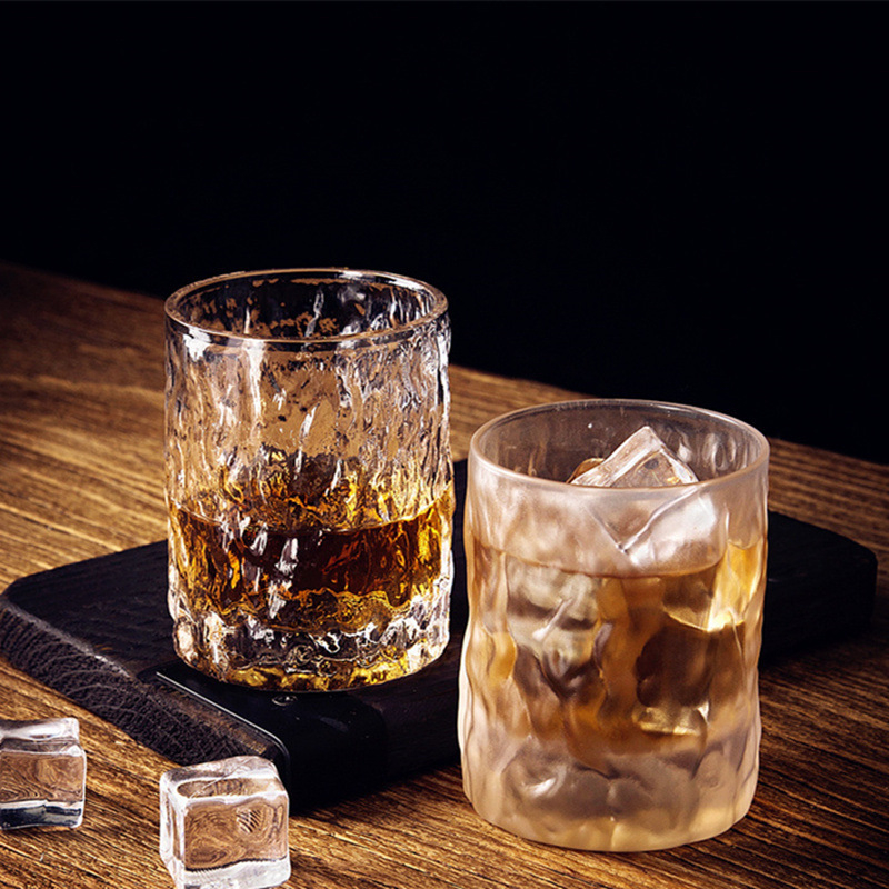 Pahar de whisky din cristal, cu textură ciocănită, pentru uz casnic
