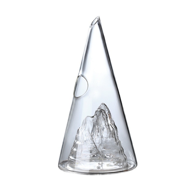 Decantor pentru vin roșu, capacitate mică, sticlă borosilikat, design cu vedere la munte, stil modern minimalist