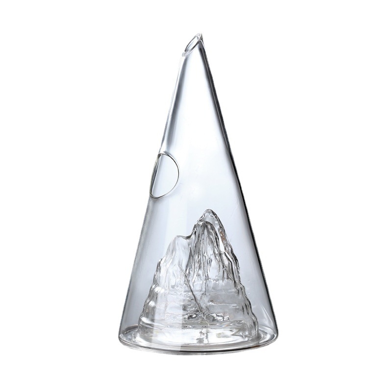 Decantor pentru vin roșu, capacitate mică, sticlă borosilikat, design cu vedere la munte, stil modern minimalist