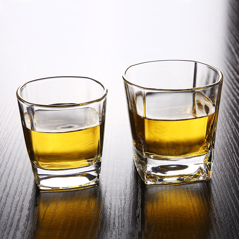 Pahar pătrat pentru whisky, 201–300 ml, cu logo personalizat