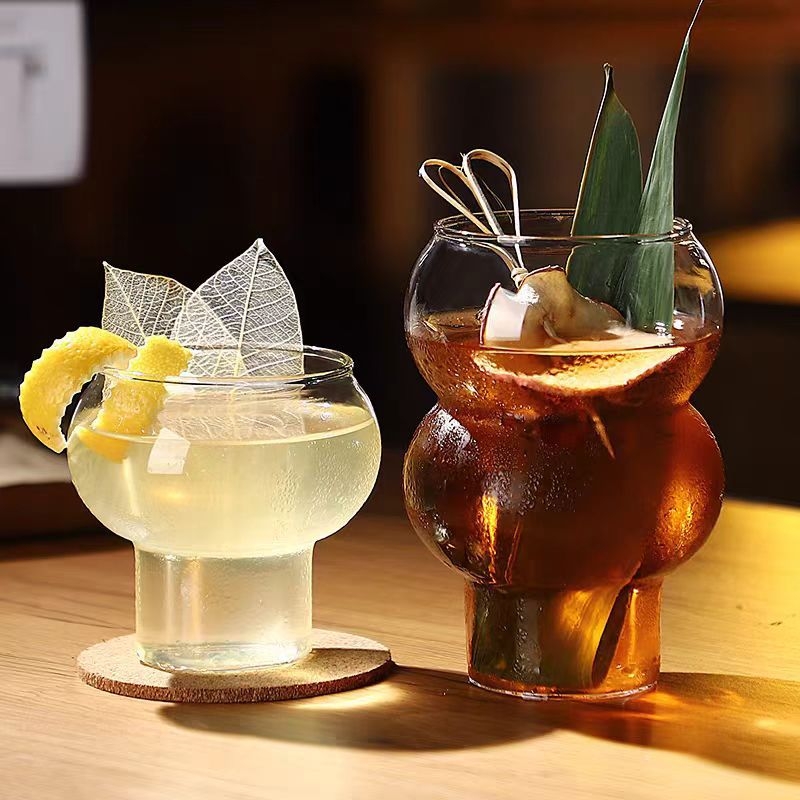 Ceașcă de desert din sticlă borosilicată, în formă de dovleac, 500–600 ml, minimalistă, transparentă, pentru mousse și înghețată
