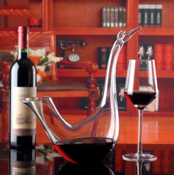 Decantor de vin cu logo personalizat, fără plumb, cristal, în formă de pinguin, turnare manuală, design dintr-o singură bucată