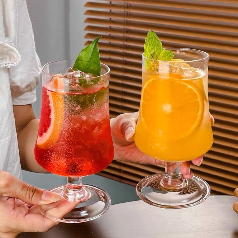 Pahar înalt din sticlă pentru cafea și băuturi reci, 301-400 ml, apă cu sifon și cocktailuri, stil modern minimalist