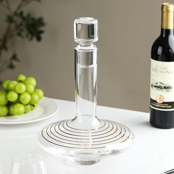 Set de decantator din sticlă cristală, cu un decantor și două pahare