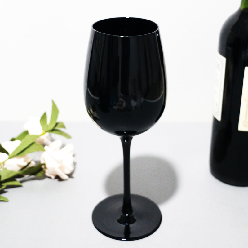 Decantor negru în formă de U, din cristal, cu set de pahare pentru vin roșu