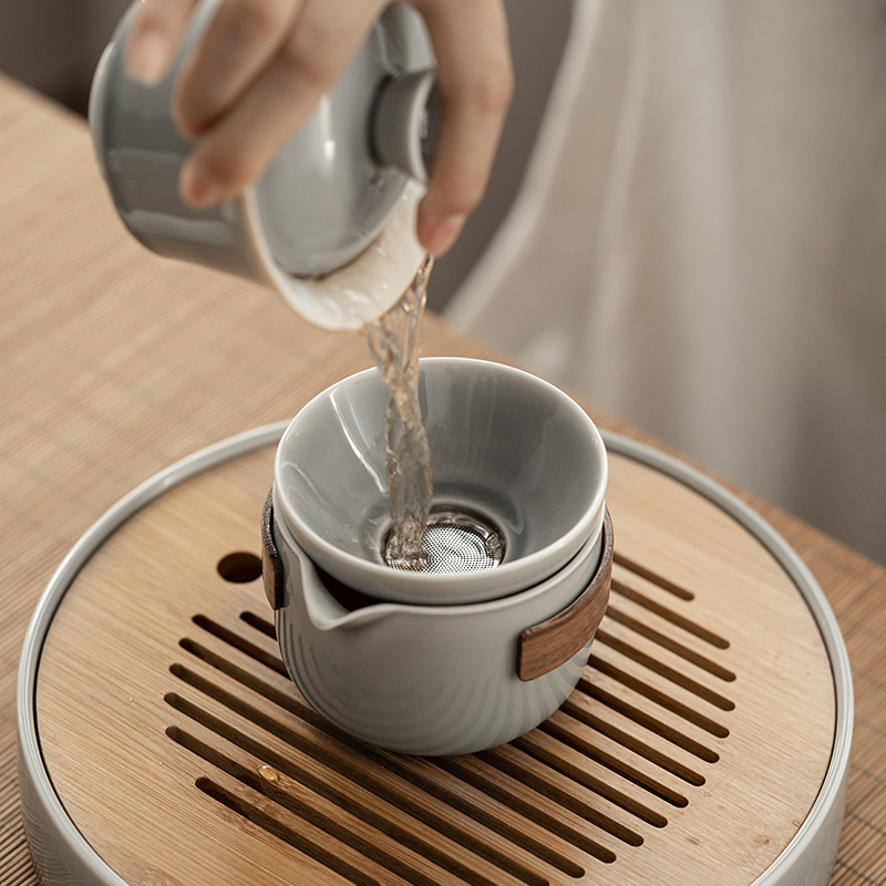 Filtru de ceai în stil japonez, glazură gri, filtru integrat și accesorii ceramice pentru ceai