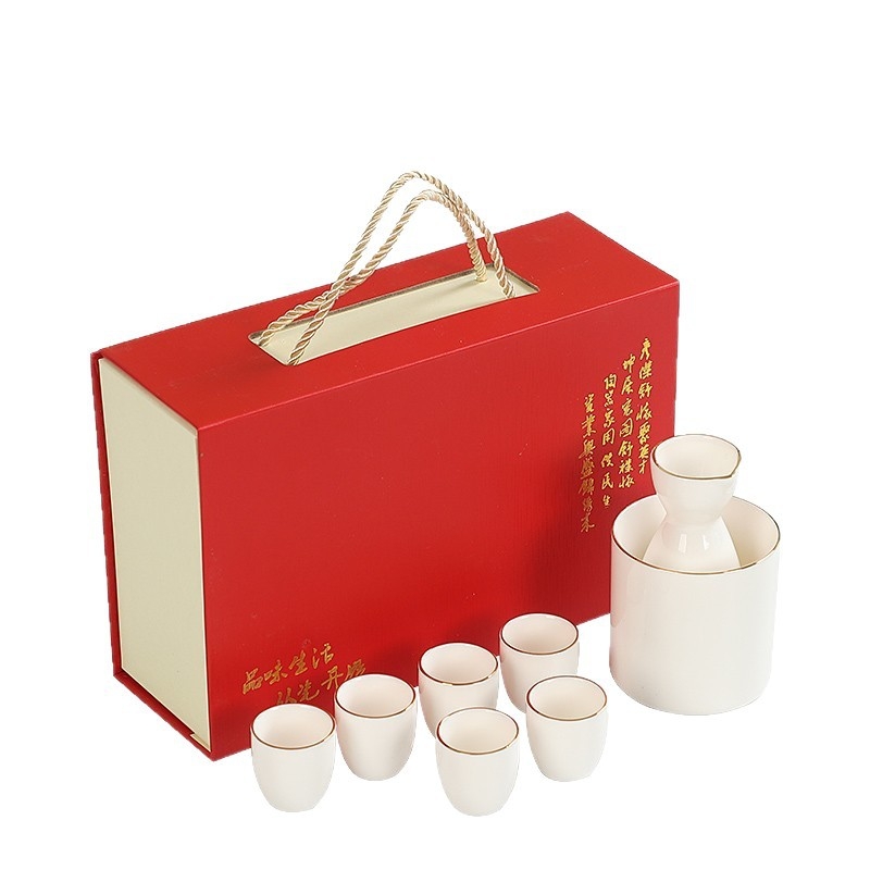 Set de distribuire a băuturilor în stil chinezesc din porțelan alb ca jad, cu un pahar de vin, sticlă de uz casnic, cadou pentru clienți și lideri