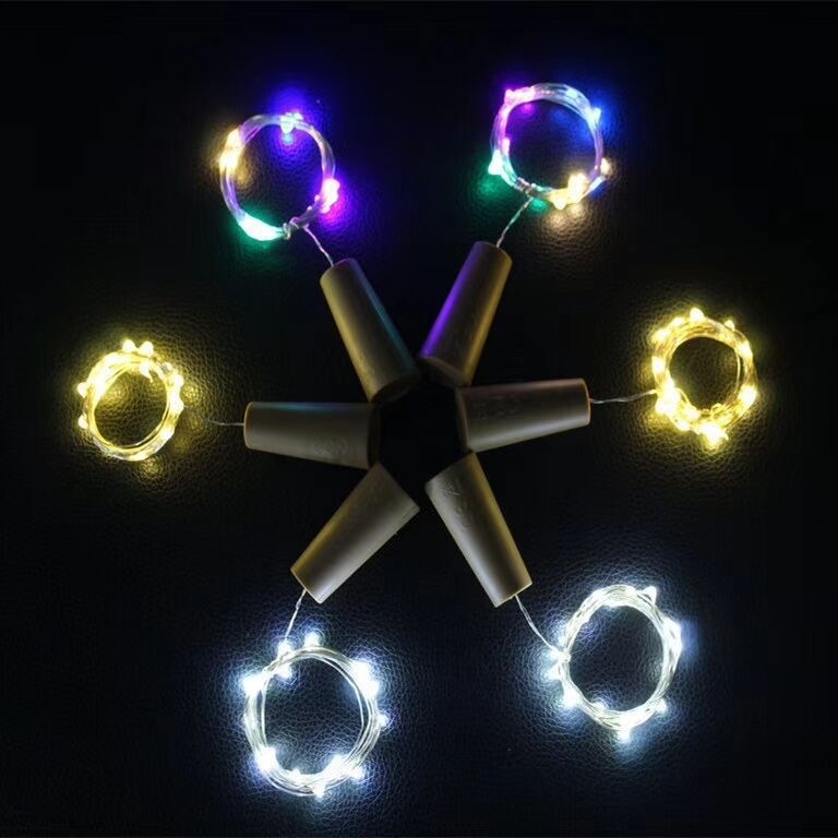 Lumină LED pentru sticle de vin cu sârmă de cupru, beculețe la capacul sticlei, decor de Crăciun