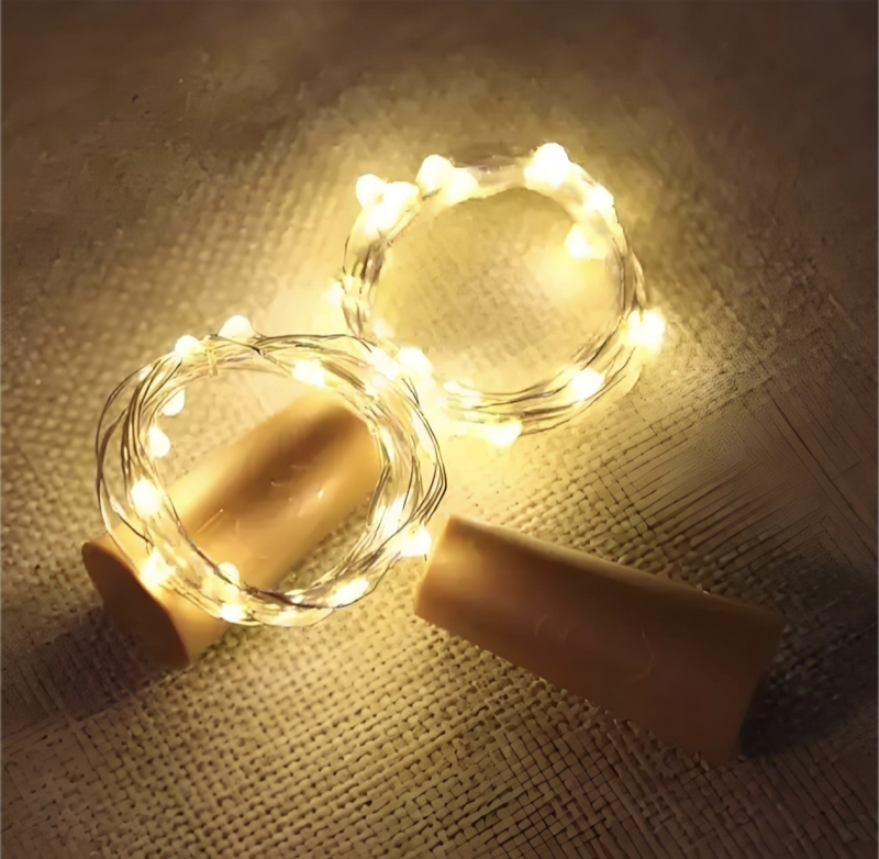 Lumină LED pentru sticle de vin cu sârmă de cupru, beculețe la capacul sticlei, decor de Crăciun