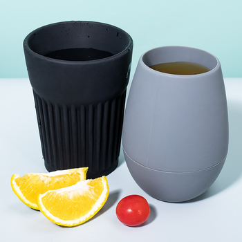 Pahar din silicon cu două straturi, în formă de pahar de vin, cu funcție de realizare a gheții, pentru băut direct, interior și exterior