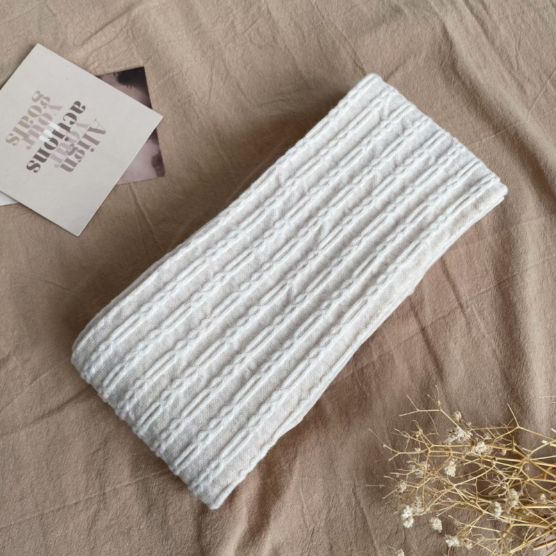 Ženske tanke tajice s jacquard uzorkom lanca i vertikalnim motivom, vizualno preoblikuju siluetu, za proljeće i jesen, japanski stil.