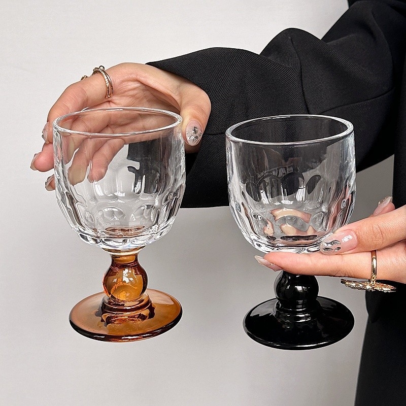 Pahar elegant pentru vin roșu și șampanie, înalt din sticlă, stil retro
