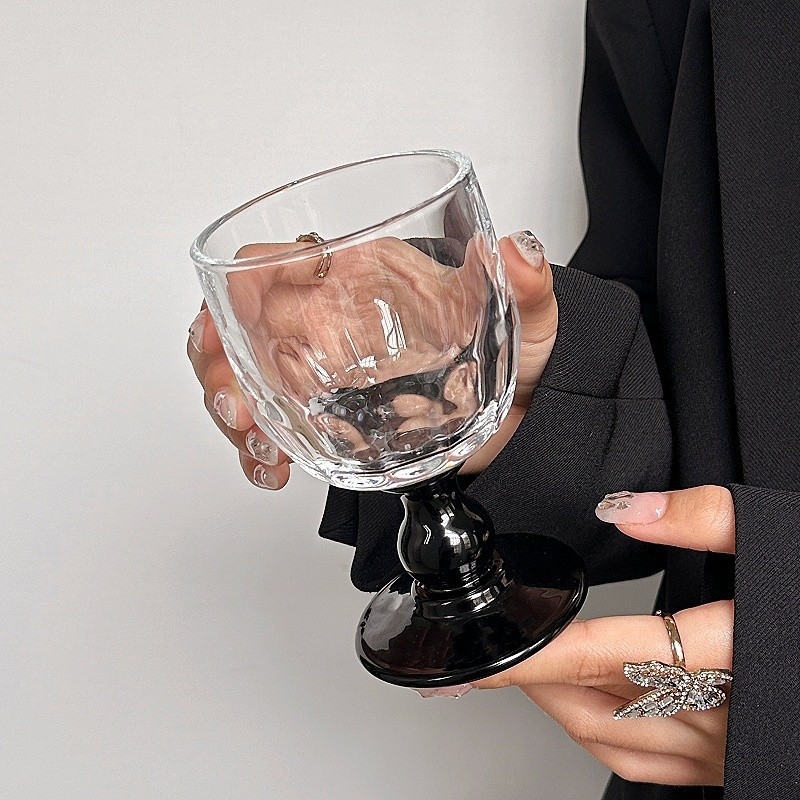 Pahar elegant pentru vin roșu și șampanie, înalt din sticlă, stil retro
