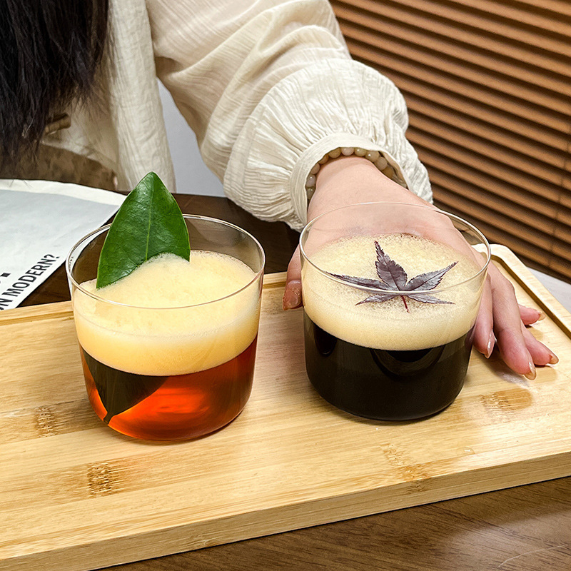 Pahar din sticlă cu gură lată pentru latte, ceai, cocktailuri și băuturi reci, stil Instagram, ușor și subțire.