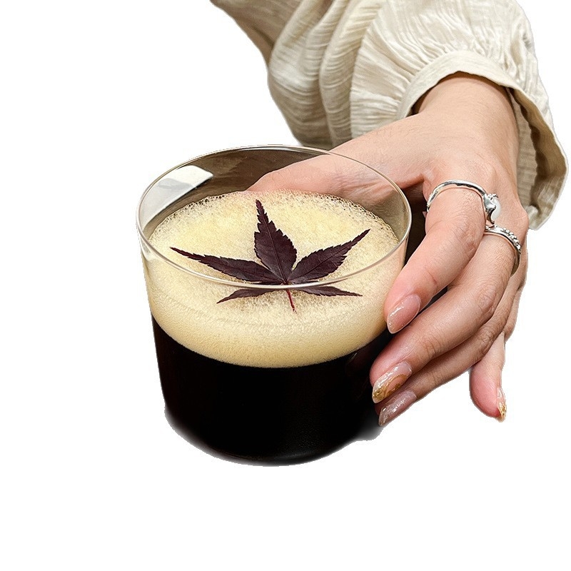 Pahar din sticlă cu gură lată pentru latte, ceai, cocktailuri și băuturi reci, stil Instagram, ușor și subțire.