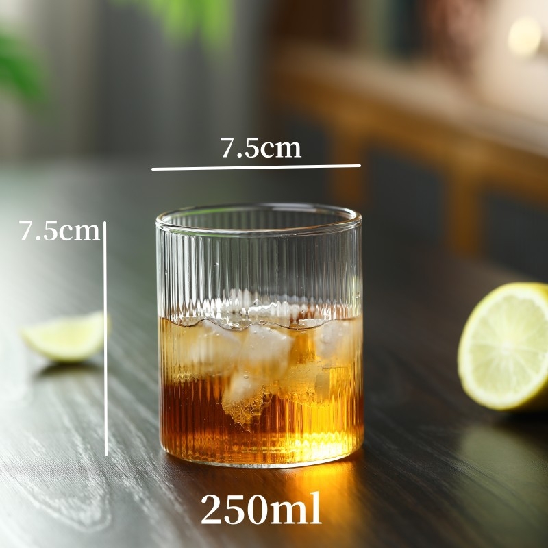Pahar din sticlă borosilicată de înaltă calitate, stil japonez, textură ciocan și model vertical, transparent pentru apă, ceai, vin, suc sau cafea.