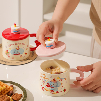 Cană ceramică cu capac, design desen animat, suvenir drăguț pentru studenți
