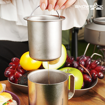 Snow Rock cană din titan pur pentru camping în aer liber, cu pereți dubli izolați, stil retro, ceașcă de cafea cu infuzor de ceai și design cu floare de gheață