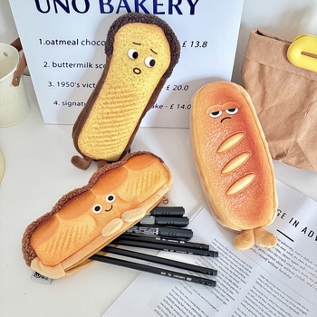 Etui plușat pentru creioane, în formă de toast pufos, stil japonez, fată drăguță, design creativ nou 2025