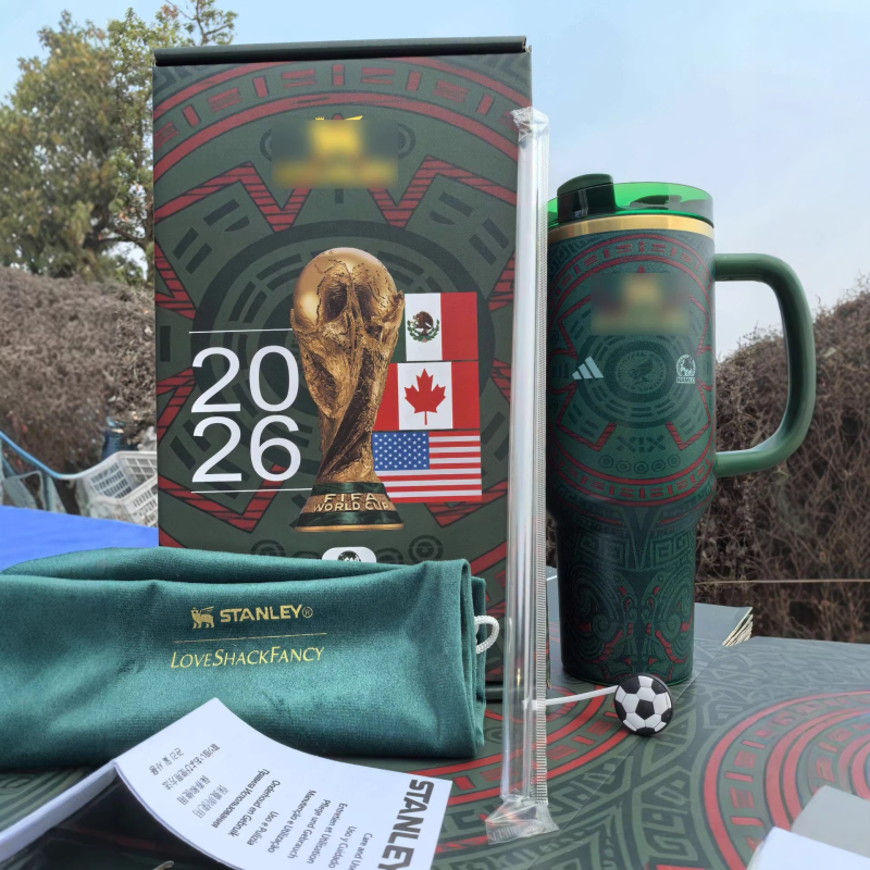 Termos cu mâner, în colaborare cu echipa națională a Mexicului, capacitate 40oz, oțel inoxidabil