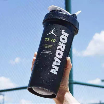 Sticlă de apă sport din plastic, portabilă, capacitate mare, rezistentă la căderi și la temperaturi înalte