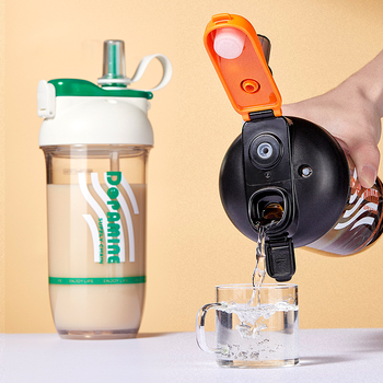 Cană shaker creativă dublă cu bilă din oțel pentru amestec cafelei și pudră proteică, din plastic Tritan, cană de apă pentru elevi