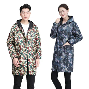 Férfi kapucnis munkaruha fleece-béléssel, camuflázs mintával, téli kék