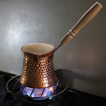 Cezvă turcească pentru cafea cu acoperire din cupru și corp din aluminiu îngroșat, oală de lapte cu mâner din lemn, stil retro
