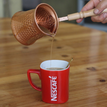 Cezvă turcească pentru cafea cu acoperire din cupru și corp din aluminiu îngroșat, oală de lapte cu mâner din lemn, stil retro