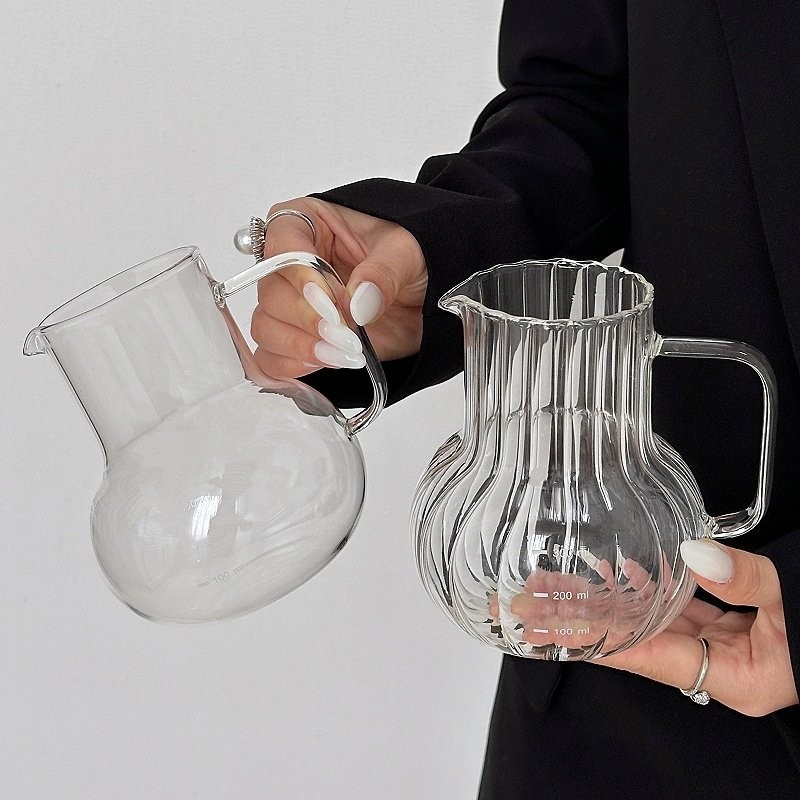 Ceainic din sticlă borosilikat rezistent la căldură pentru cafea pour-over, cu mâner
