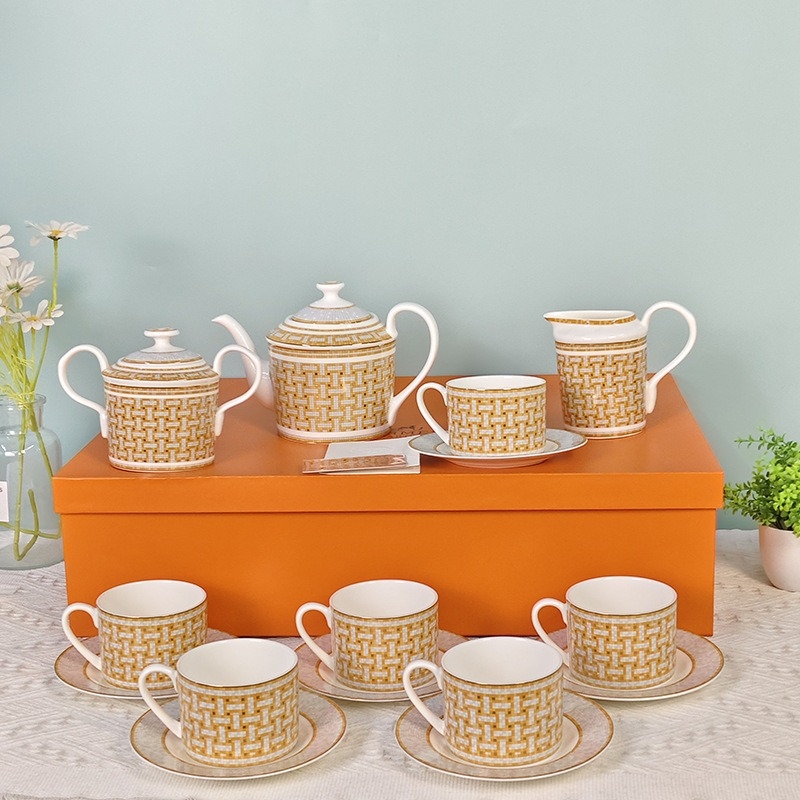 Set de cafea din porțelan osos, 15 piese, în stil european, cu model de căruță trasă de cai, cești, farfurioare, ceainic, zaharniță și recipient de lapte