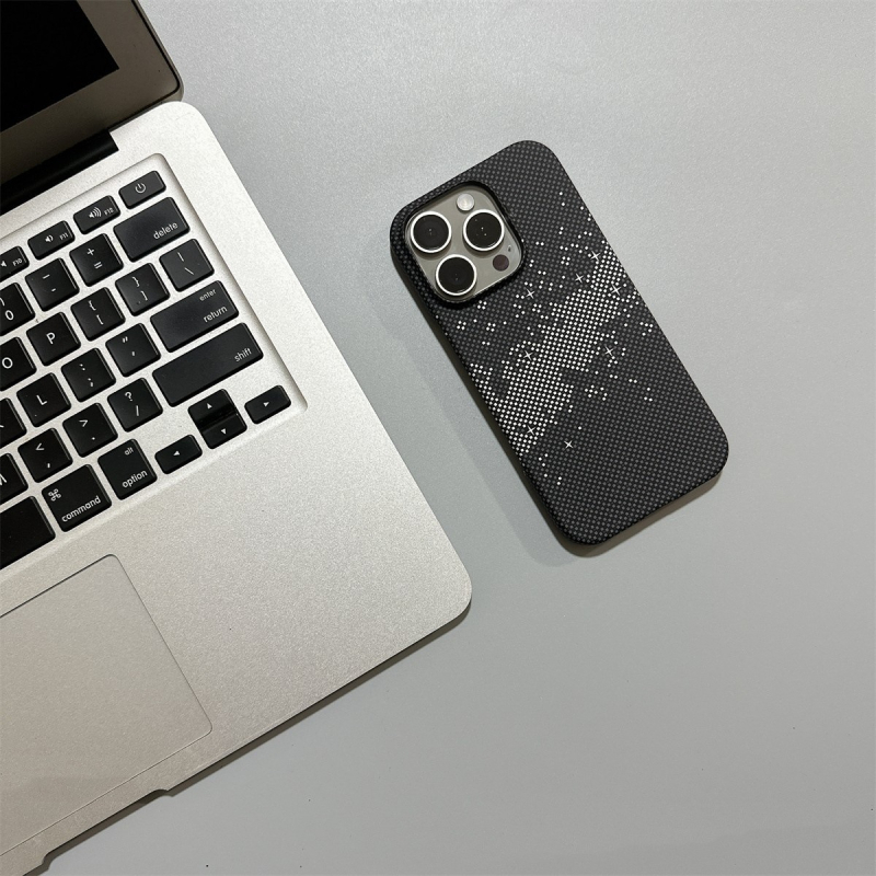 Torbica s Kevlar teksturom za iPhone 17, mat finiš, magnetska zaštita od padova
