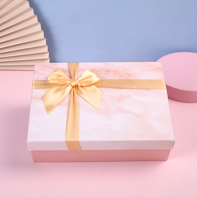 Cutie cadou roz în stil Ins, pentru lenjerie și produse cosmetice, cu efect marmură, cutie goală