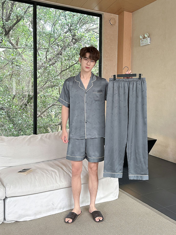 Muški pijama set od ice silk, 3 komada: gornji dio s kratkim rukavima, šorc i dugačke hlače, žakardski uzorak medvjedić, lagana kućna odjeća