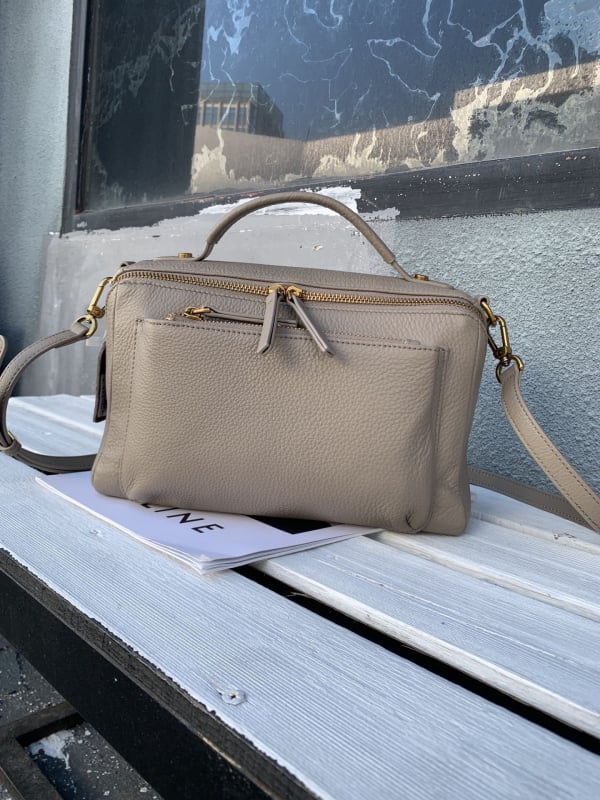 Ženska crossbody torba, velika kapaciteta, mekana koža prvog sloja teleće kože, svakodnevna torba