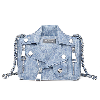 Ženska crossbody torba s zakovicama, mala kvadratna torba, PU materijal, ljetna moda 2025