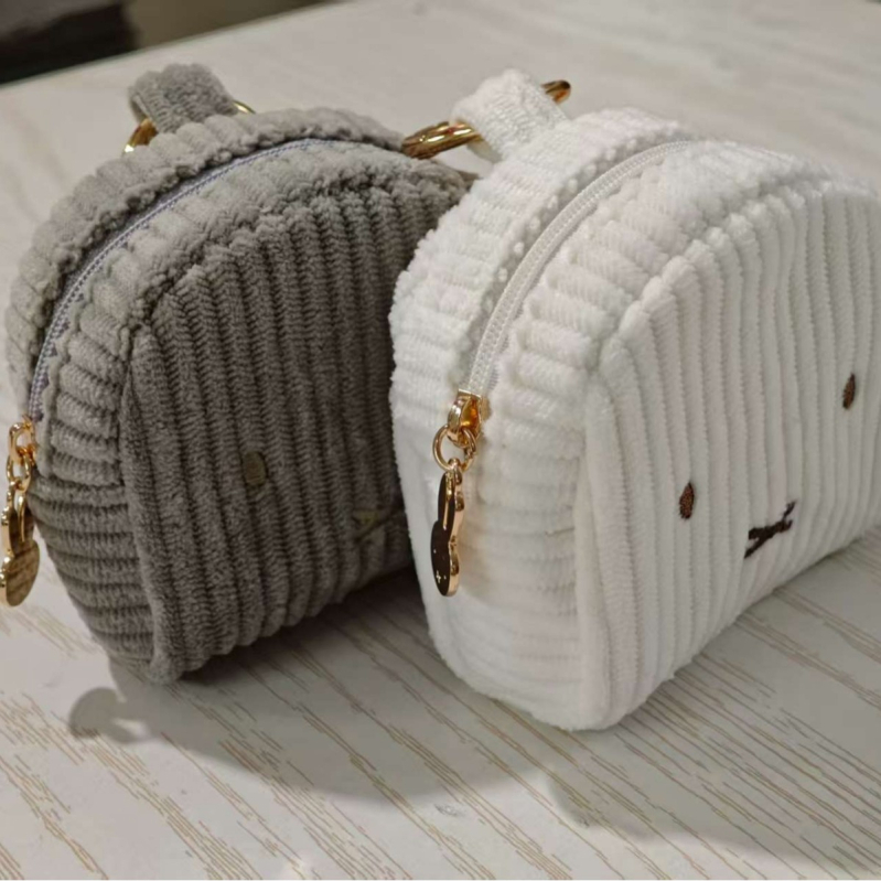 Slatka mini corduroy novčanik sa zipom za novčiće, prijenosni prostor za slušalice i ruž, moderno i svestrano