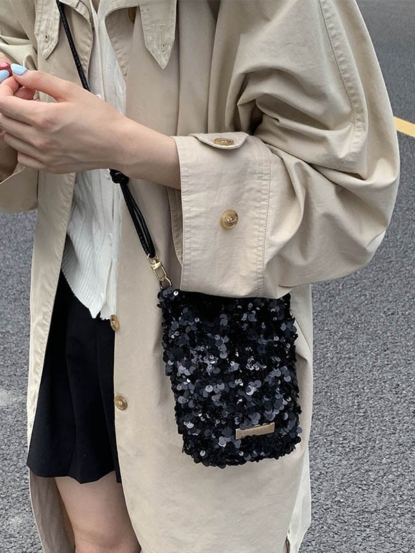 2025 nova sezona slatka sjajna mini crossbody torbica za žene, s pretincom za telefon, PVC materijal