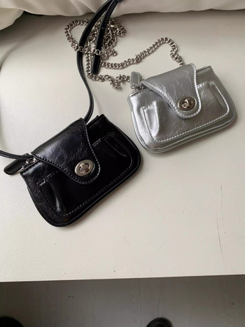 Mala PU crossbody torbica za žene, kvadratna torba s lancem, proljeće 2025