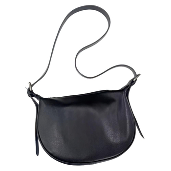 Ženska saddle bag od prave kože, crna, crossbody s jednim remenom, srednja veličina, gradski stil